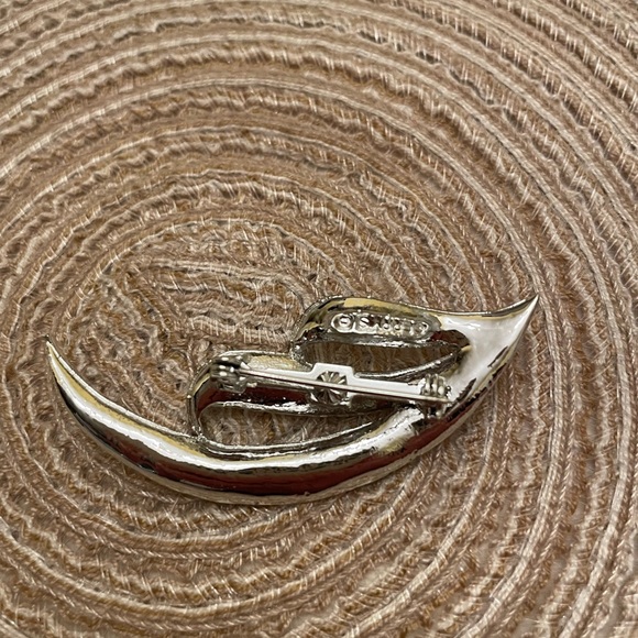 Vintage Silvertone Leaf Gerry’s Brooch Signed - Picture 2 of 3